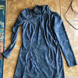 Tehama Paisley Long Sleeve Athletic Dress Gray Zippered